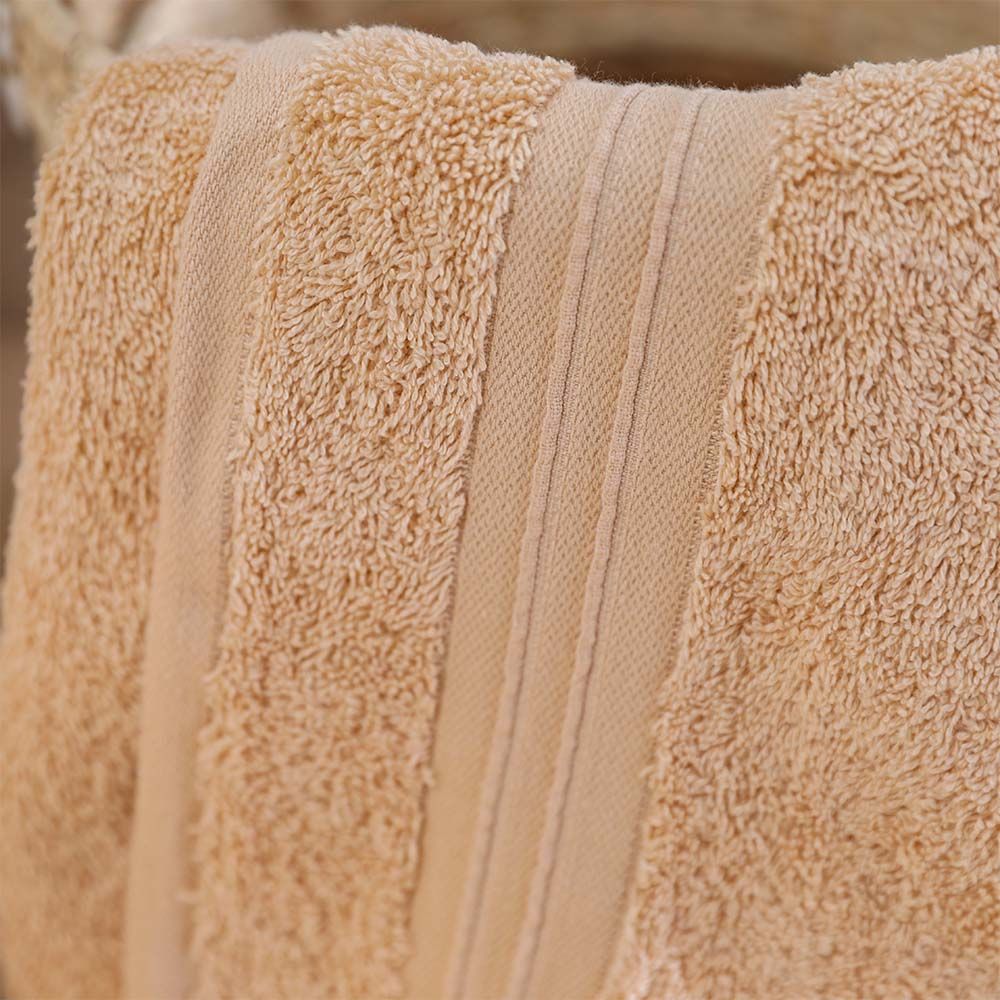 Flossy Hand Towel _ 41X76Cm Light Taupe
