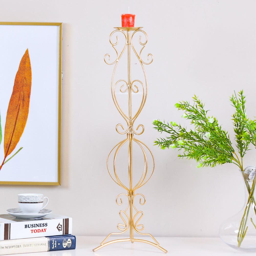 SS21 Arianna Pillar Candle Holder Gold