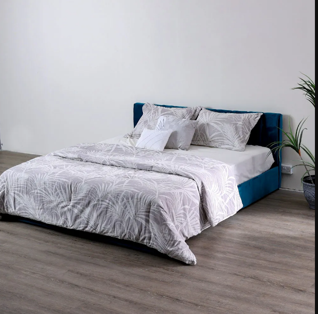 Arianna_Cabana Super King Sor7 Jac Comforter Set Taupe