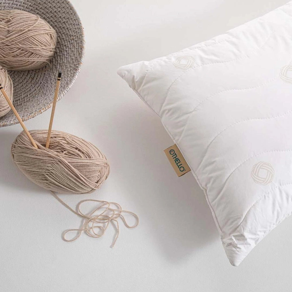 Othello Classico Woolla Pillow