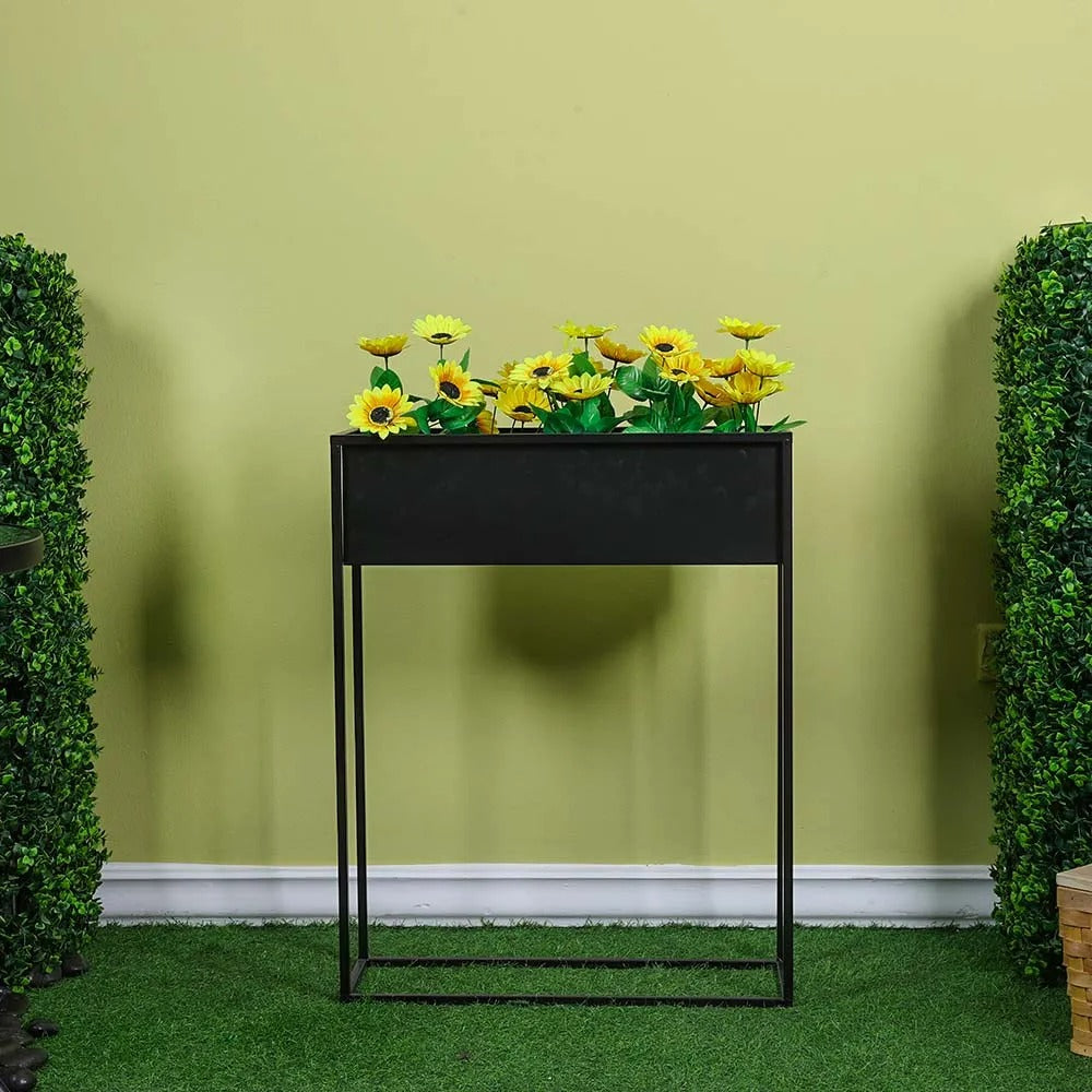 METAL POT WITH ARTIFICIAL PLANTS